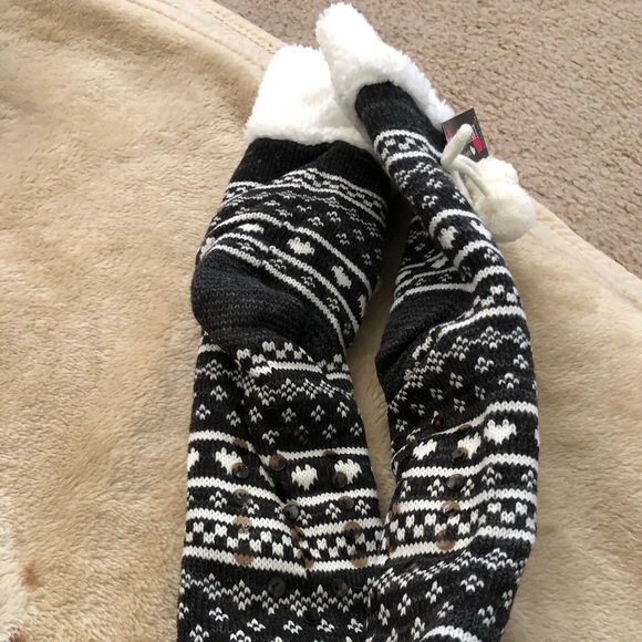 WOMEN’S SLIPPER SOCKS NON SKID SLIP THICK WARM NEW - Picture 2 of 3